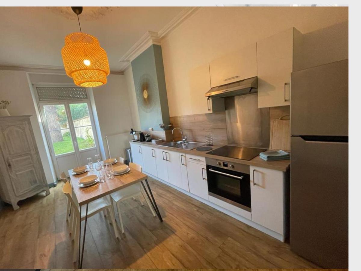 -Le Petit Rochelais- Centre Ville, Stationnement, Netflix - Ideal Couples, Familles, Business Niort Exterior photo