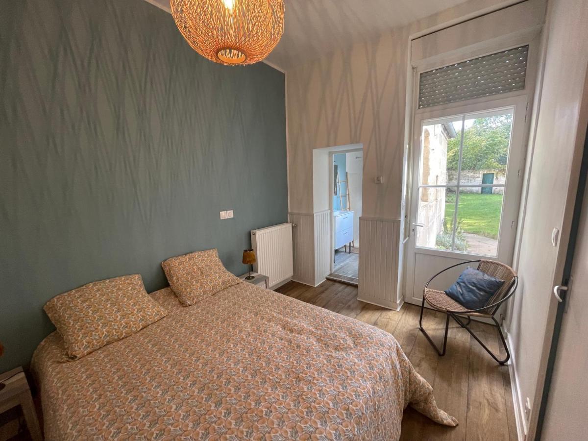 -Le Petit Rochelais- Centre Ville, Stationnement, Netflix - Ideal Couples, Familles, Business Niort Exterior photo